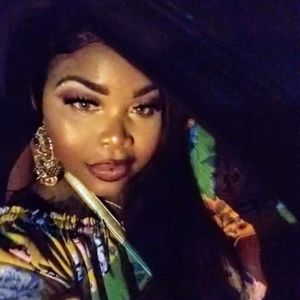 Meet your Posher, Sonya